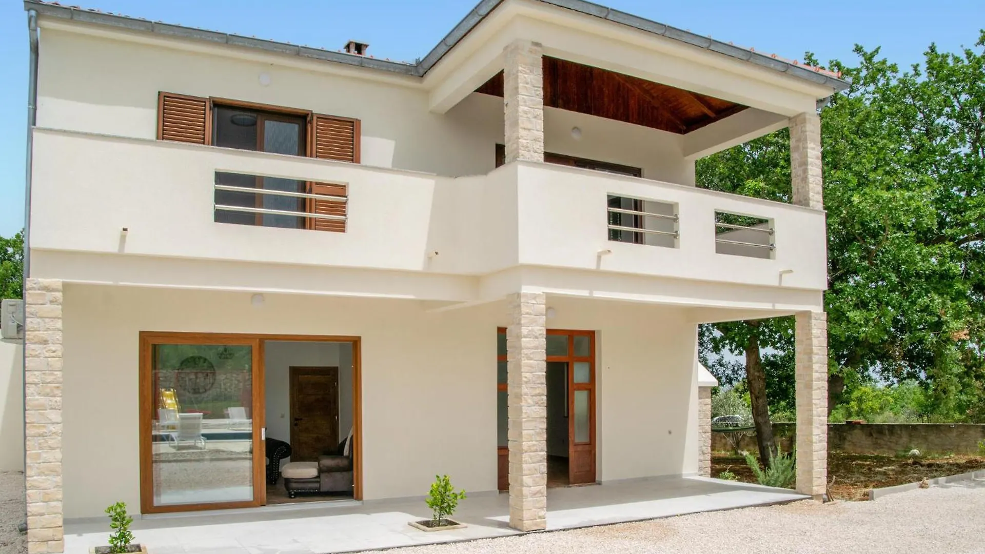 5 Bedroom Cozy Home In بوسيدارجي بيت للعطل